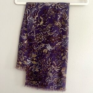 J. McLaughlin Floral Paisley Patterned scarf purple, white, brown soft wool